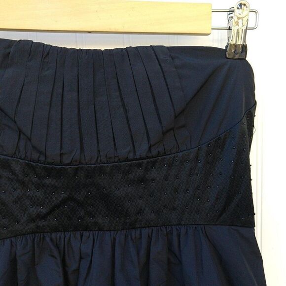 Vintage Y2K BCBG Max Azria Little Black Dress Size S Strapless Pockets Fit Flare - Picture 4 of 10